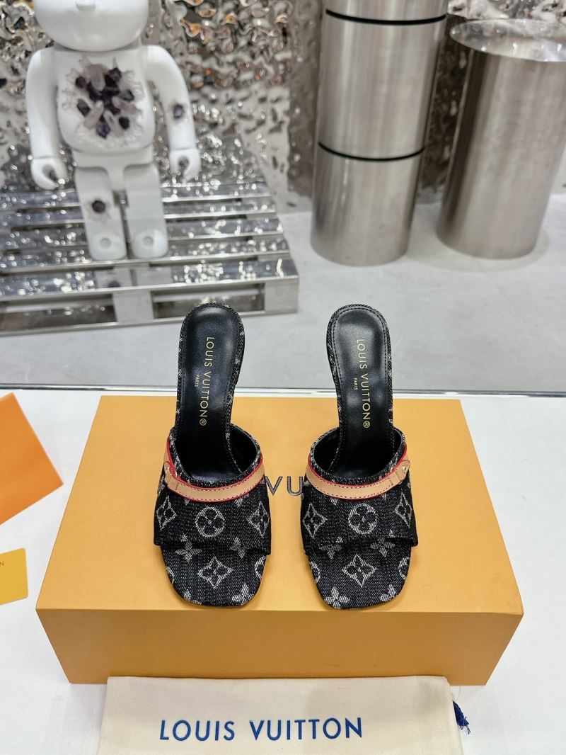 Louis Vuitton Slippers